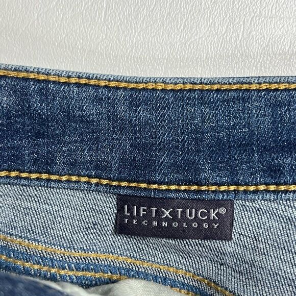 NYDJ Not Your Daughters | Patchwork Denim Skirt Size 6 - Picture 3 of 7